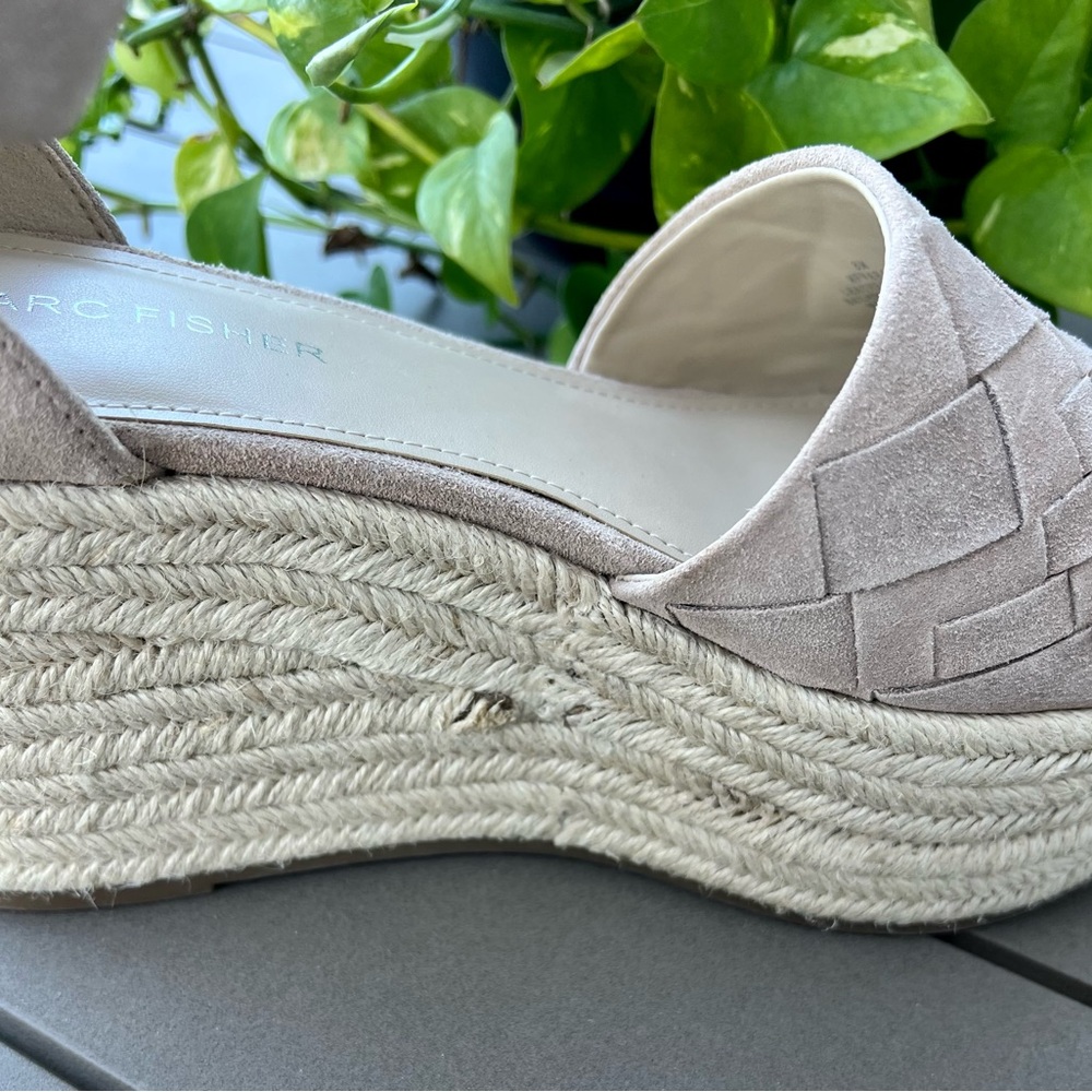 Marc Fisher Varin Espadrille Wedge Sandal Women's Size 8-Beige - Picture 3 of 6